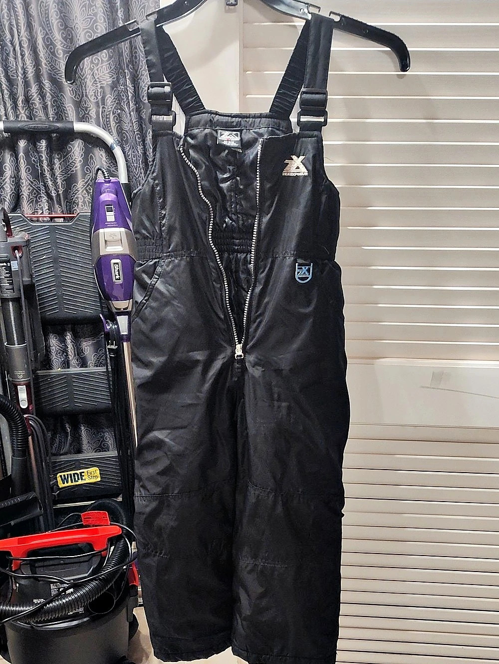 ZeroXposur Kids Insulated Snow Bib Overalls Black Medium 5-6 - Picture 1 of 4